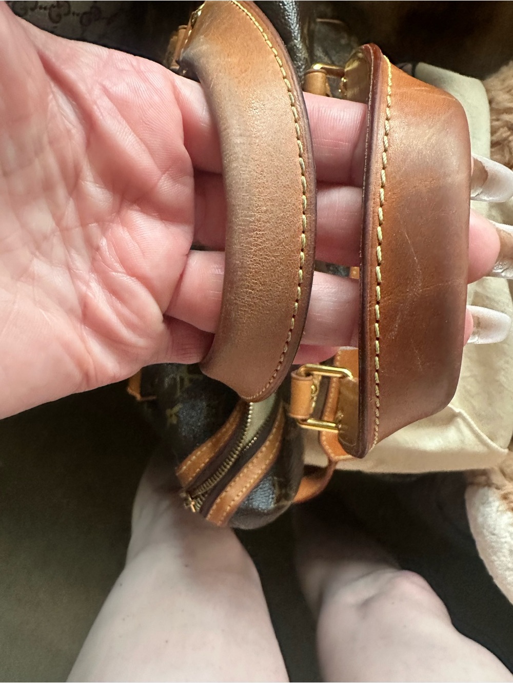 Louis Vuitton Brown Monogram Canvas Shoulder Bag with Tan Leather Trim - Picture 12 of 16
